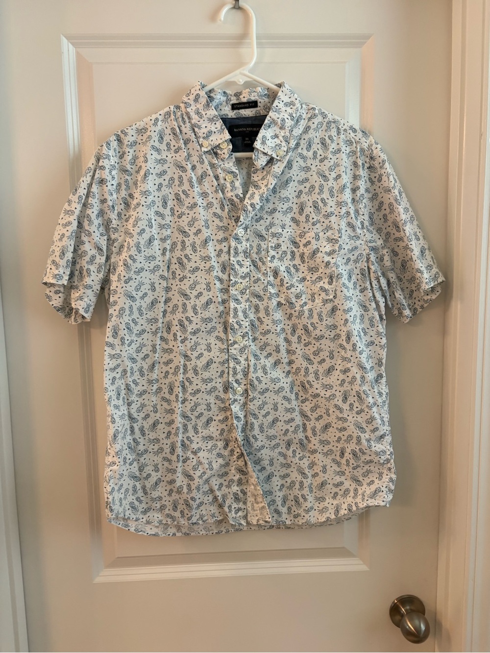 Banana Republic White Short-Sleeve Pineapple Button-Down Shirt with Blue Print